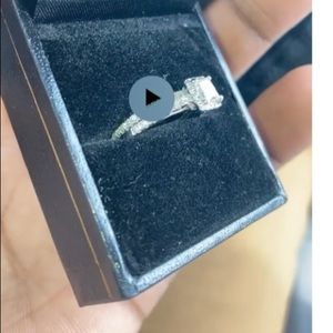 Sterling silver ring looks like an engagement ring